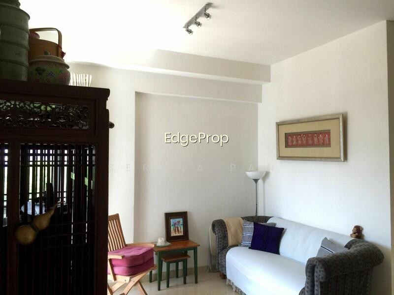 Carissa Park Condo image 1 of 8