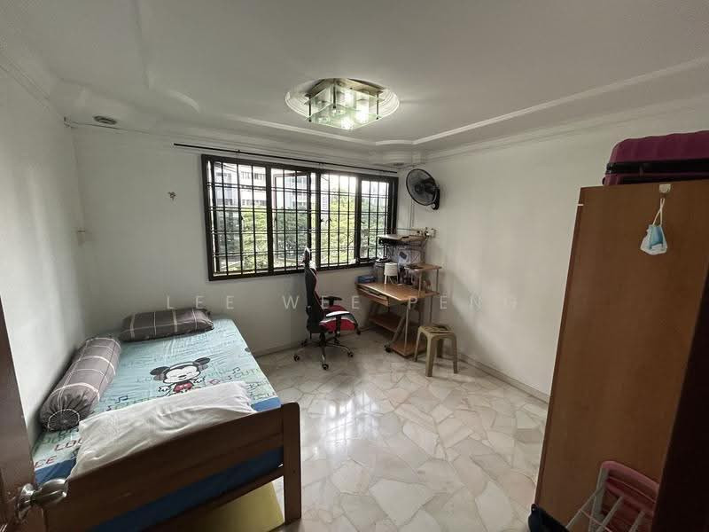 216 LORONG 8 TOA PAYOH image 1 of 10