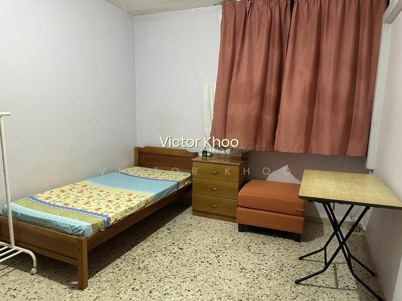 839 TAMPINES STREET 83 image 1 of 9