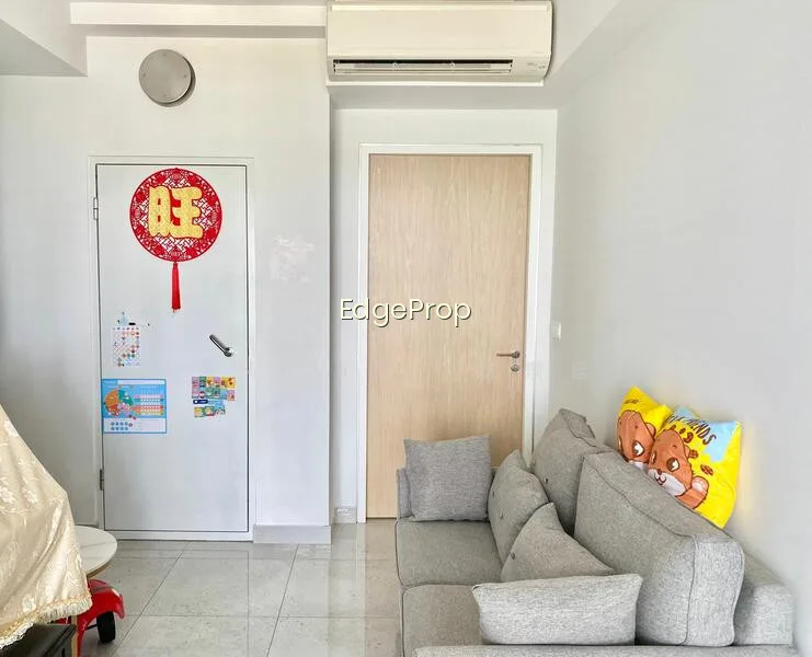33 Residences image 1 of 10