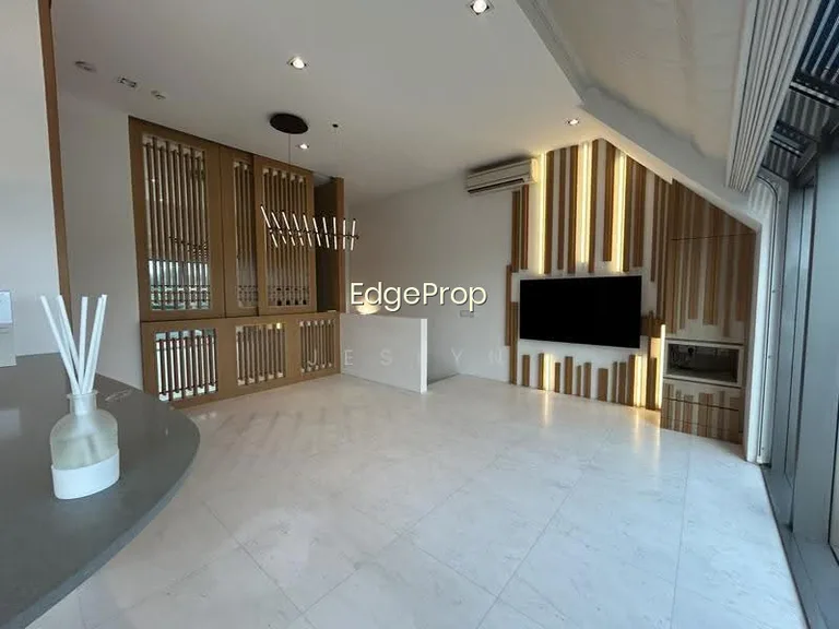 Cluny Park Residence image 1 of 10