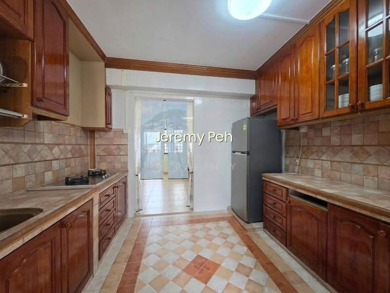 526 JELAPANG ROAD image 1 of 10