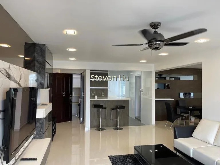 725 Ang Mo Kio Avenue 6 image 1 of 10