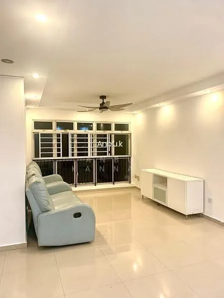 386 Bukit Batok West Avenue 5 image 1 of 10