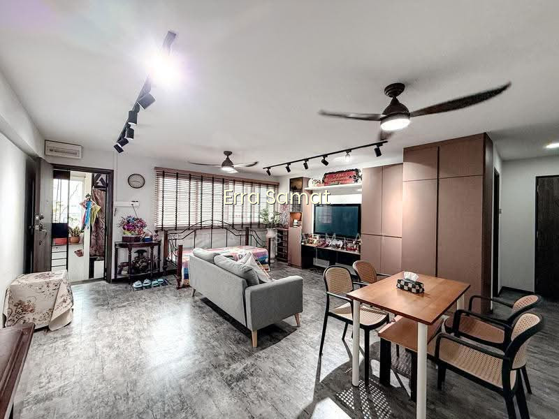 444 Tampines Street 42