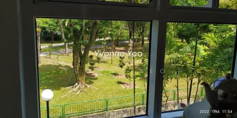 Le Loyang image 1 of 10