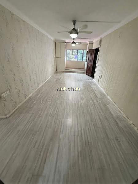 124 Bukit Batok Central image 1 of 10