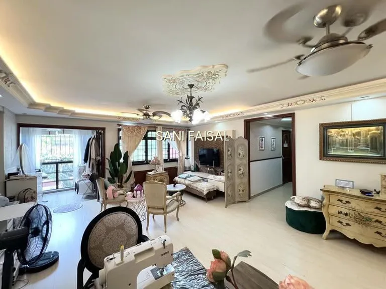 272 Toh Guan Road image 1 of 10