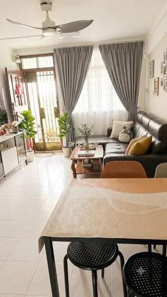 264 Yishun Street 22 image 1 of 10