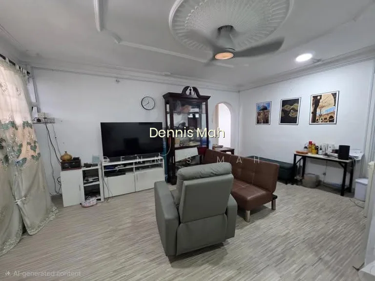 749 Yishun Street 72 image 1 of 10