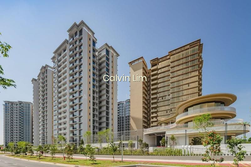 Grand Dunman image 1 of 10