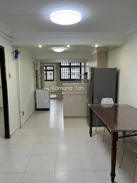 17 Lorong 7 Toa Payoh image 1 of 10
