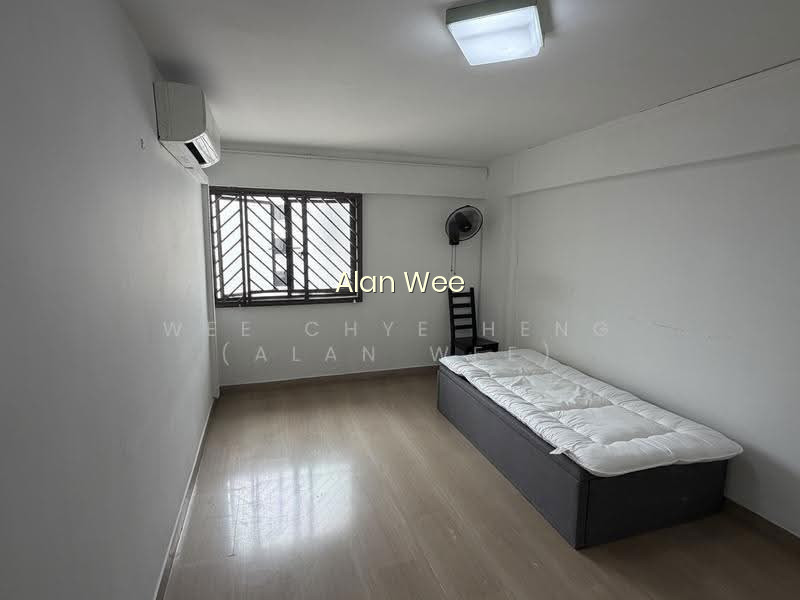 338 BUKIT BATOK STREET 34 image 1 of 10
