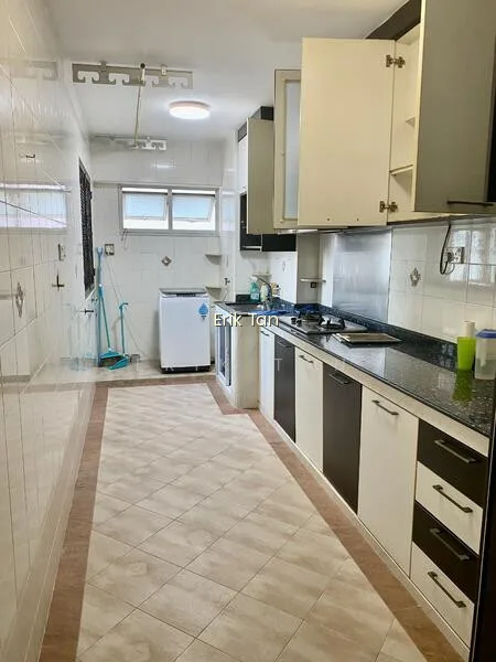 387 Bukit Batok West Avenue 5 image 1 of 10