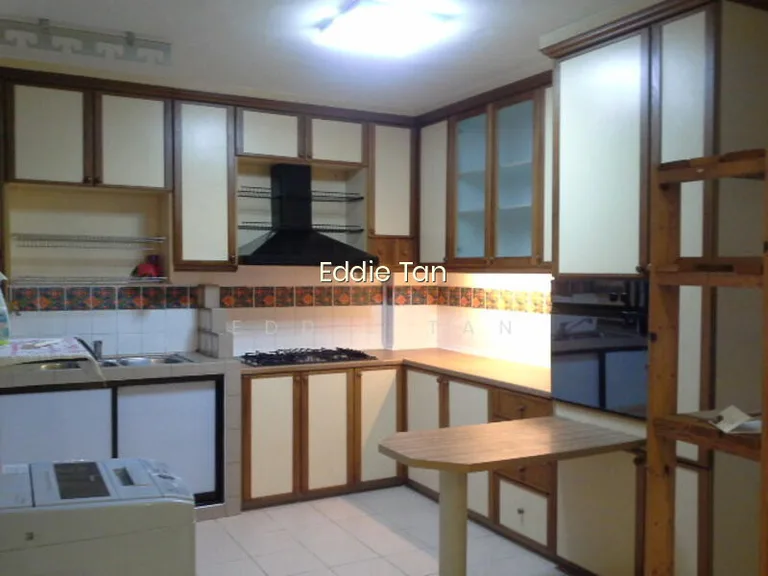 551 Pasir Ris Street 51 image 1 of 10