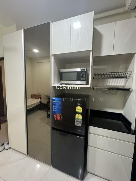 Studio in Changi image 1 of 5
