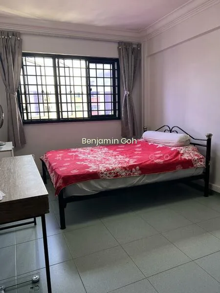 759 Yishun Street 72 image 1 of 9