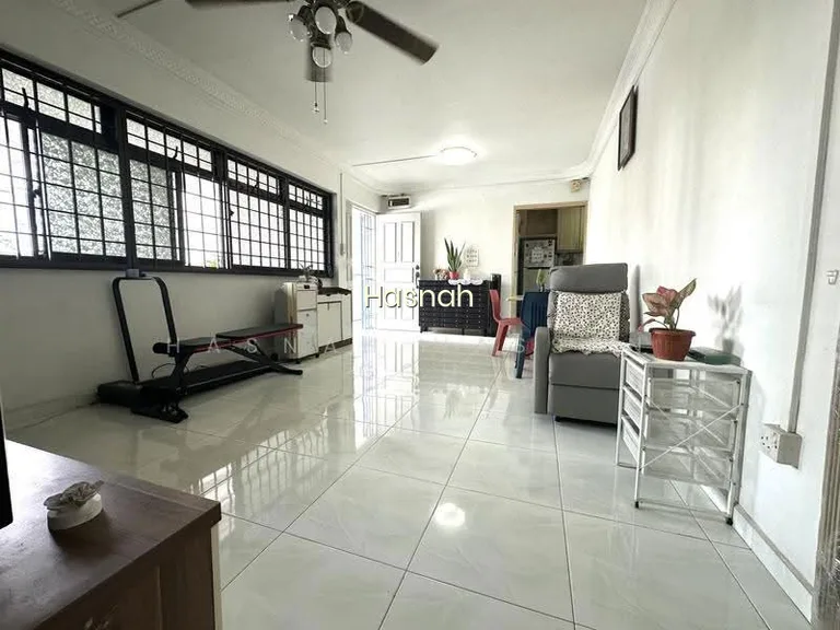 122D Rivervale Drive image 1 of 10