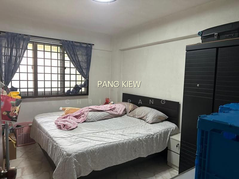 609 ANG MO KIO AVENUE 4 image 1 of 7