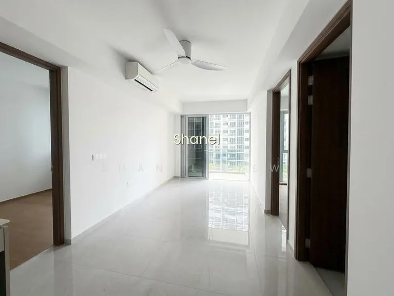 Grand Dunman image 1 of 10
