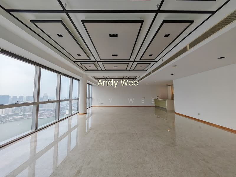 MARINA BAY RESIDENCES image 1 of 10