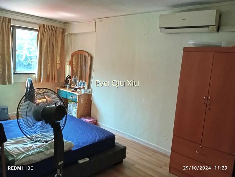 11 UPPER BOON KENG ROAD image 1 of 7