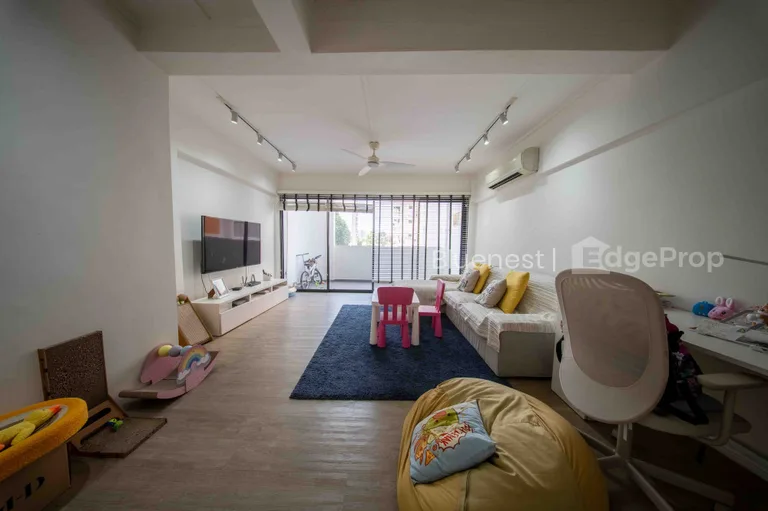 231 Hougang Street 21 image 1 of 10