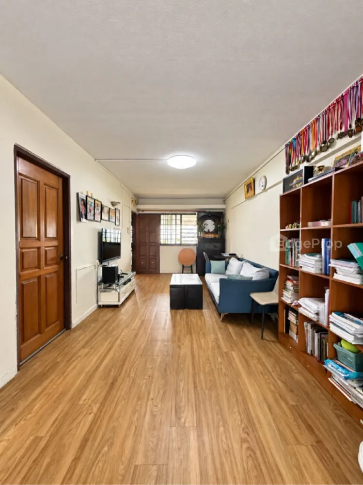 178 Bukit Batok West Avenue 8 image 1 of 5