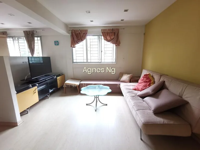 456 Ang Mo Kio Avenue 10 image 1 of 10