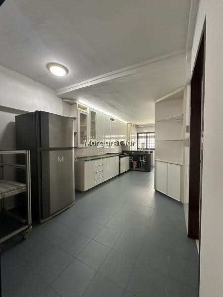 227 Yishun Street 21 image 1 of 10