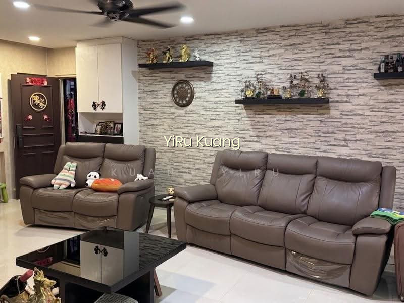 404 Jurong West Street 42 image 1 of 10