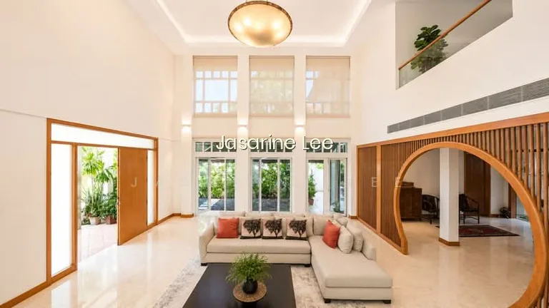 LANDED7772 @ 2-Storey Detached Freehold in District 15 With Move in Condition image 1 of 8