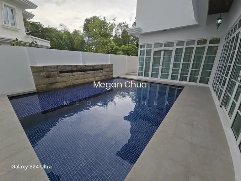 Kheam Hock Bungalow image 1 of 10