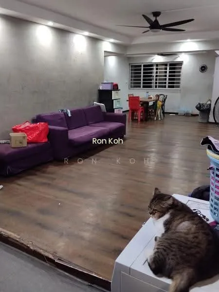 339 Hougang Avenue 7 image 1 of 10