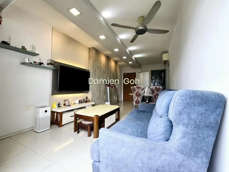 310C Punggol Walk image 1 of 9