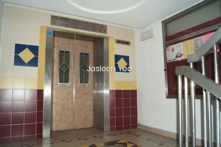 13 Telok Blangah Crescent image 1 of 6