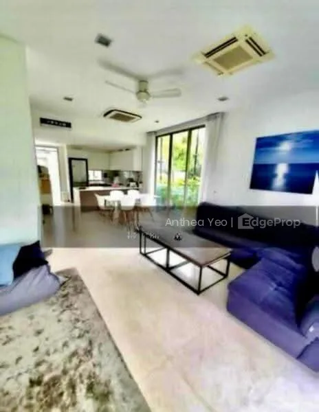 Este Villa image 1 of 7
