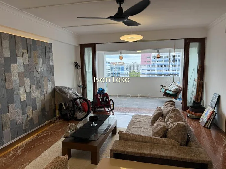 548 Pasir Ris Street 51 image 1 of 10