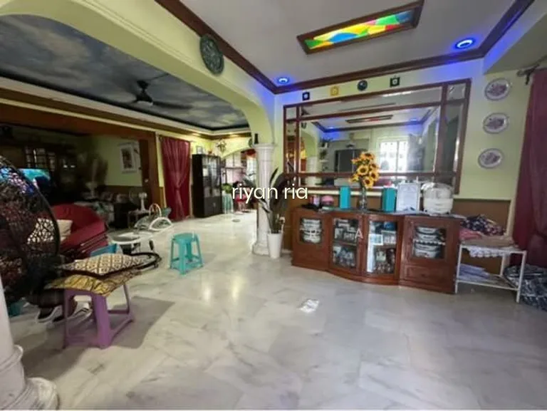 825 Jurong West Street 81 image 1 of 10