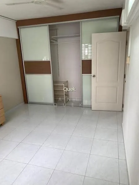206 Bukit Batok Street 21 image 1 of 10