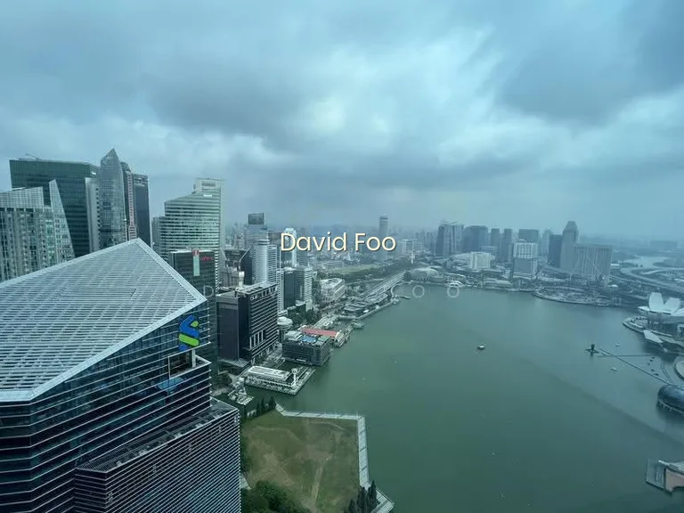 Marina Bay Residences image 1 of 10