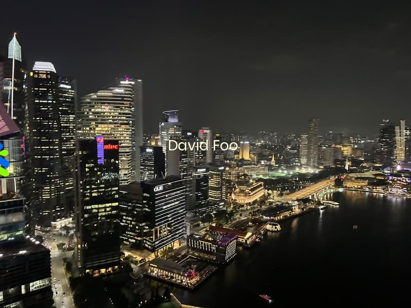 Marina Bay Residences image 1 of 10