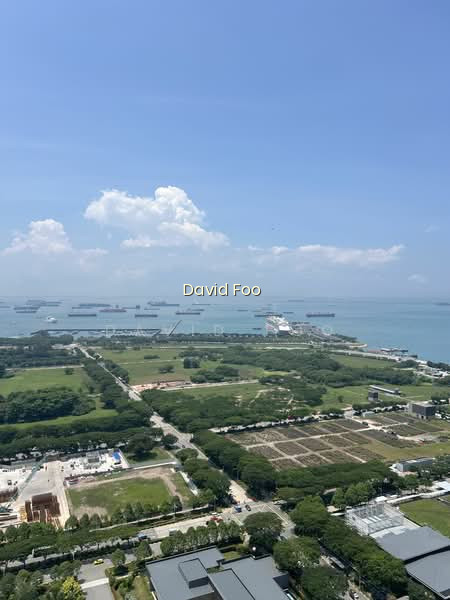 Marina Bay Residences image 1 of 6