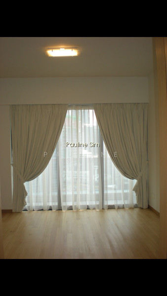 Marina Bay Residences image 1 of 5