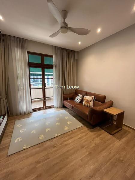 High Oak Condo image 1 of 10