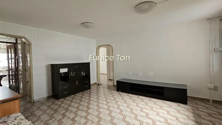 546 Ang Mo Kio Avenue 10 image 1 of 10