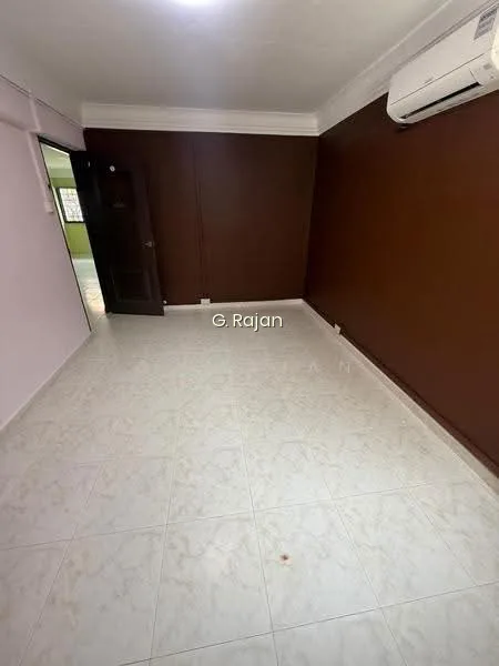 123 Hougang Avenue 1 image 1 of 10