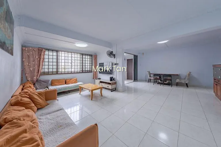 436 Fajar Road image 1 of 10