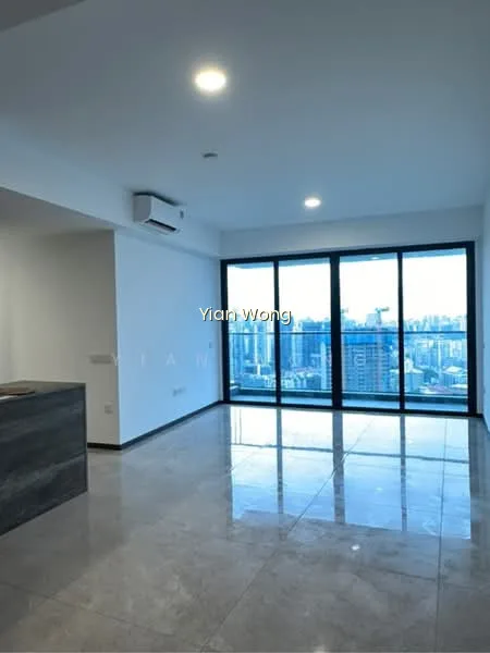 One Pearl Bank image 1 of 10
