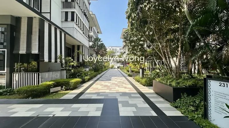 The Verandah Residences image 1 of 10